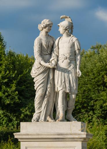 Alexander und Olympias. Skulptur aus Sterzinger Marmor,  Wilhelm Beyer, 1779
© Schloß Schönbru ...