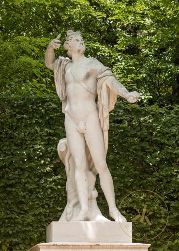 Apollo. Skulptur aus Sterzinger Marmor.  Johann Baptist Hagenauer 1779
© Schloß Schönbrunn Kul ...