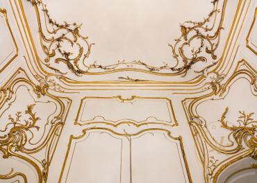 Türhüterzimmer des Elisabeth-Appartements Hofburg. Detail Rocailledekor
© Schloß Schönbrunn Ku ...