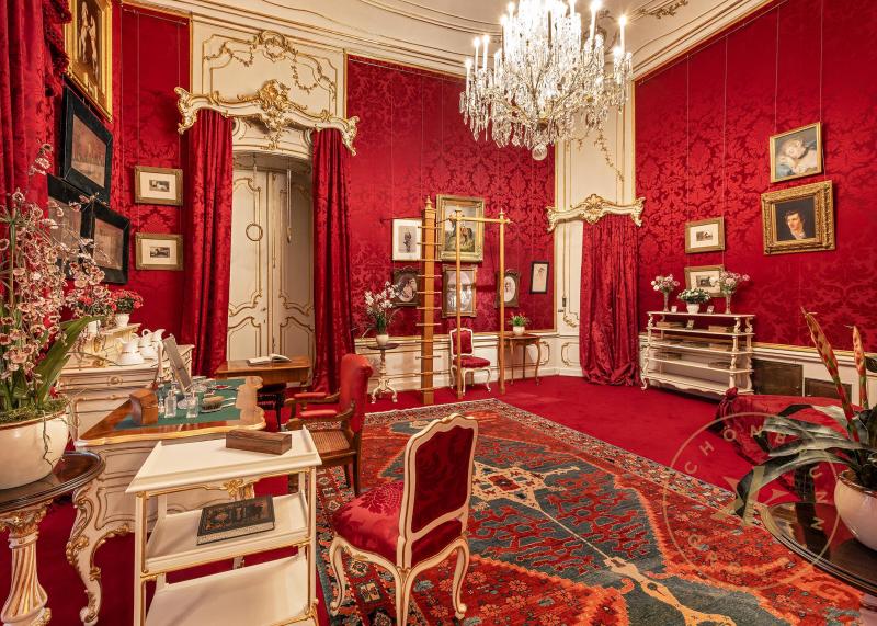 Turn- und Toilettezimmer im Appartement der Kaiserin Elisabeth in der Wiener Hofburg.
© Schloß ...