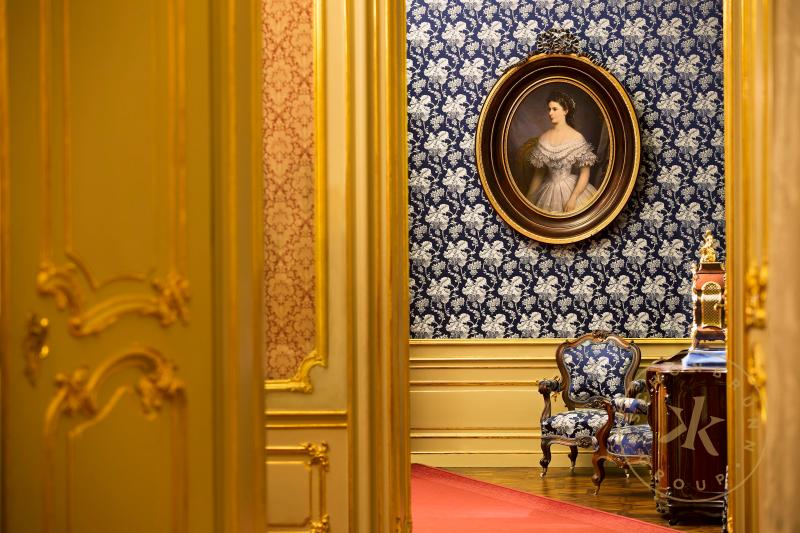 Gemeinsames Schlafzimmer von Kaiser Franz Joseph und Kaiserin Elisabeth in Schloss Schönbrunn,  ...