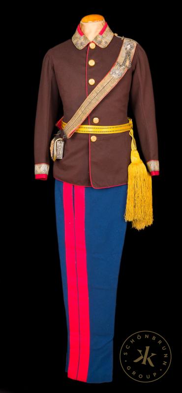 Kinderuniform des Kronprinzen Rudolf als Oberst der k. k. Artillerie, 1865 
© Schloß Schönbrun ...