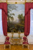 Zweites Kleines Rosa-Zimmer in Schloss Schönbrunn: Fensterpfeiler an der Südwand des Raumes.
© ...