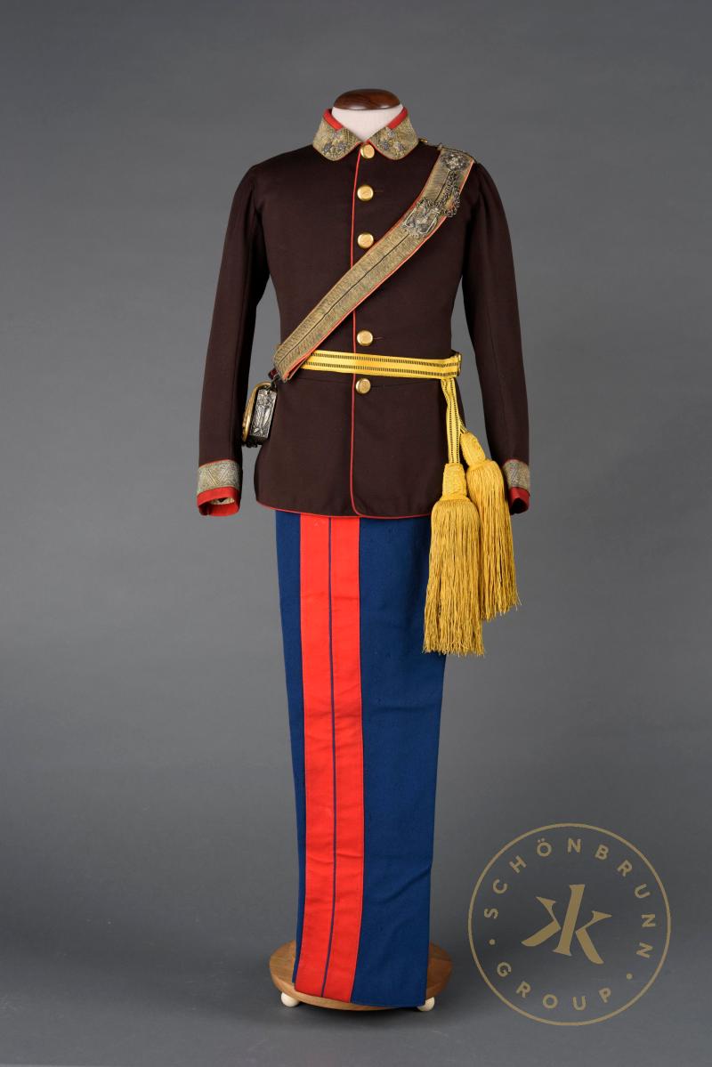 Uniform eines Obersten der k.k. Artillerie, angefertigt für den ca. siebenjährigen Kronprinzen  ...