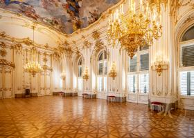 Kleine Galerie in Schloss Schönbrunn: Blick gegen in die Südostecke des Raumes.
© Schloß Schön ...