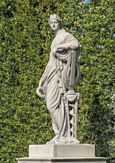 Apollo. Skulptur aus Sterzinger Marmor von W. Beyer.
© Schloß Schönbrunn Kultur- und Betriebsg ...