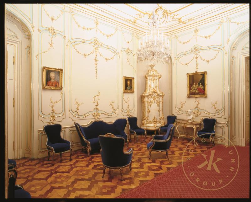 Schreibzimmer der Erzherzogin Sophie im Osttrakt von Schloss Schönbrunn
© Schloß Schönbrunn Ku ...