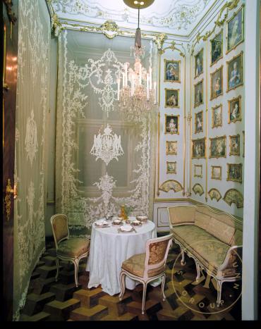 Miniaturenkabinett im Appartement Maria Theresias im Ostrakt von Schloss Schönbrunn
© Schloß S ...
