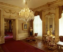 Salon der Kaiserin im Appartement Elisabeths in Schloss Schönbrunn - Zustand vor der Restaurier ...