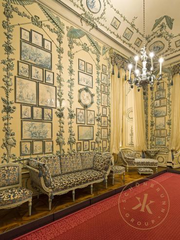 Porzellanzimmer im Appartement Maria Theresias im Osttrakt von Schloss Schönbrunn, Detail der O ...