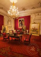 Großer Salon im Appartement Kaiser Franz Josephs in der Wiener Hofburg, Raumansicht mit Sitzgar ...